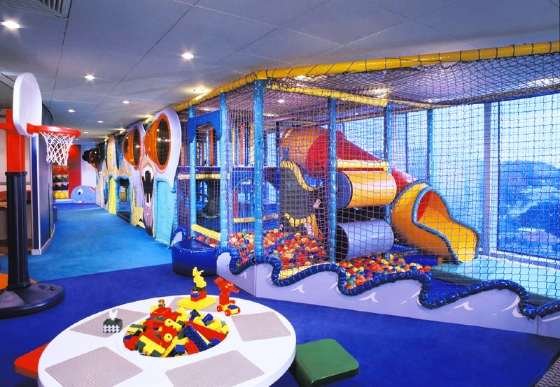 Zona de esparcimiento infantil CHARLIE´S a bordo del Norwegian Spirit CRUCEROS NORWEGIAN SPIRIT DESCUENTOS OFERTA